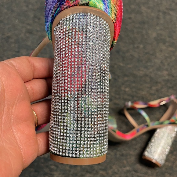 Rainbow and Rhinestones - Picture 5 of 6